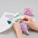 Clover "Quick" Desk Needle Threader (Pink)